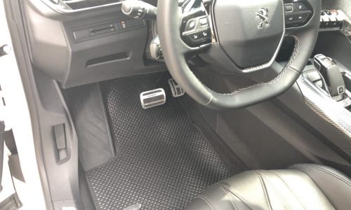 Thảm lót sàn Peugeot 3008