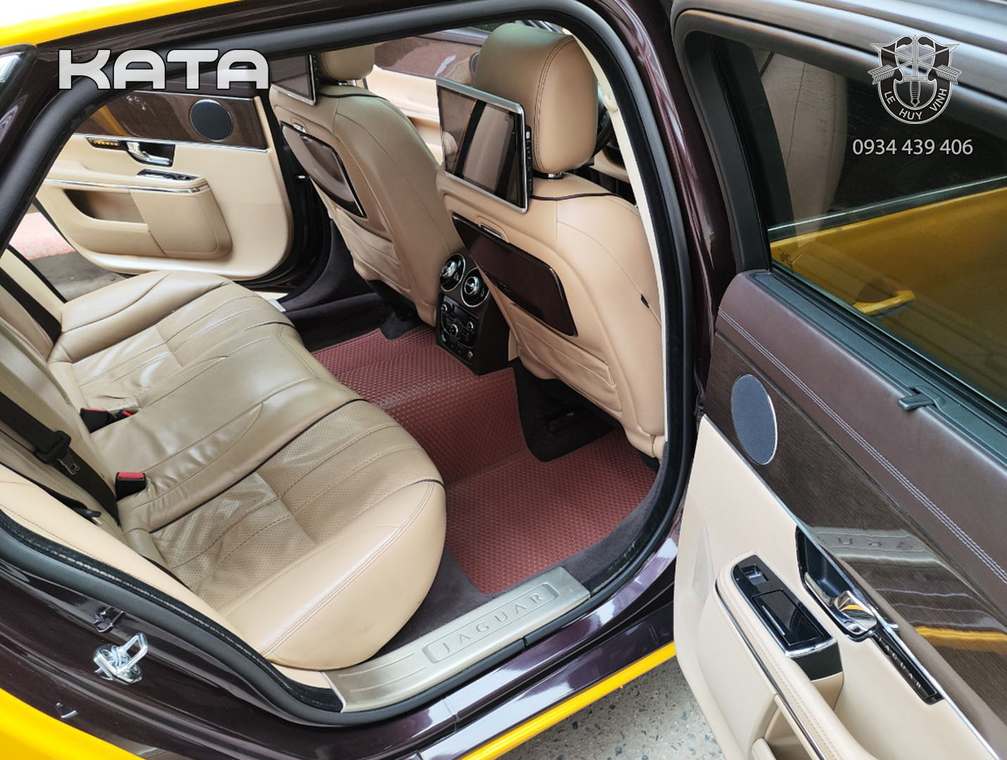 Thảm lót sàn Jaguar XJL 2018